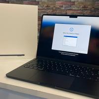 MACBOOK AIR 13,6" 2022  M2 8 GB RAM / 512 GB SSD