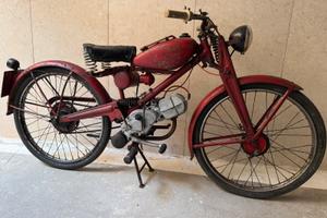 Moto Guzzi guzzino a prima serie 1948 conservato