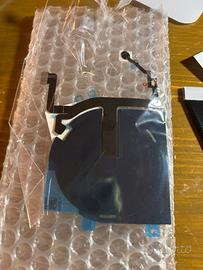 Flat modulo ricarica batteria wireless iphone 15