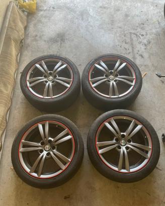 Set 4 cerchi 17” originali alfa romeo giulietta