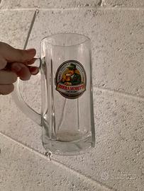 Bicchieri boccali birra moretti