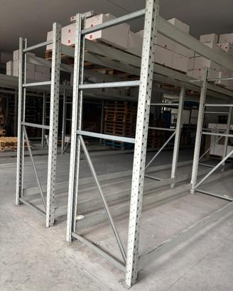 Scaffale