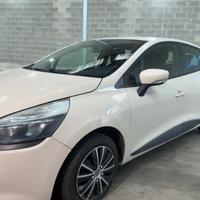 Renault Clio 1.2 75CV 5 porte Zen