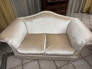 Divano nuovo