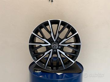Cerchi in lega originali Toyota 18” pari al nuovo