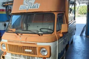 Fiat 238 attrezzato per street food