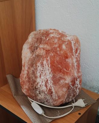 lampada di sale dell'Himalaya