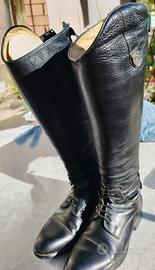 Stivali in pelle equitazione + cap + frustino