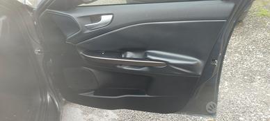 pannelli maniglia  pulsantiera Giulietta 20 euro