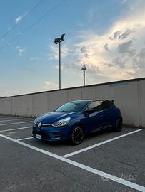 RENAULT CLIO 4