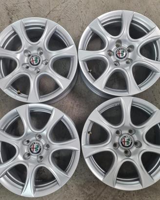 4 Cerchi da 16' in Lega - Alfa Romeo - Giulietta 5