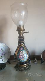 Lampada in Porcellana Stile Antico