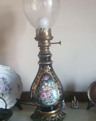 Lampada in Porcellana Stile Antico