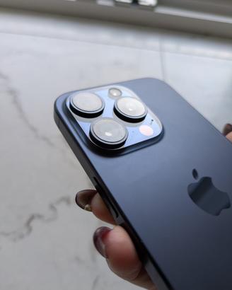 iPhone 15 pro 128gb