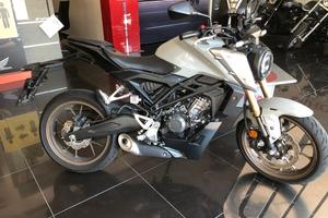 Honda CB 125 R