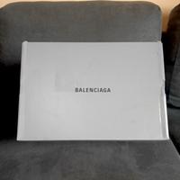 Scatola da Scarpe Balenciaga, grigia in cartone 