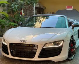 Audi R8 Spyder 5.2 V10 FSI quattro R tronic