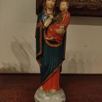 antica scultura sacra firmata dal torrione 