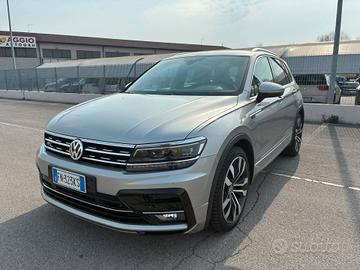 Tiguan 2.0 TDI SCR DSG 4MOTION Advanced BMT R-line