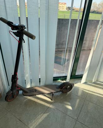 Monopattino elettrico Aovopro