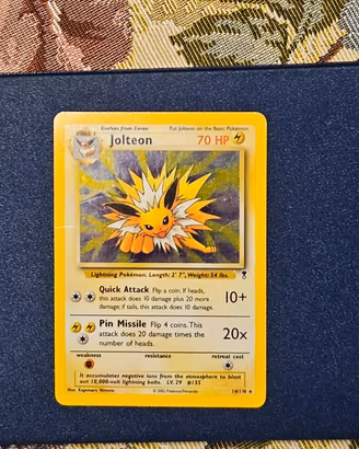 Carta pokemon "brillante "