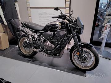 Yamaha XSR 700 2023