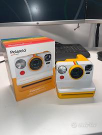 Polaroid now con confezione