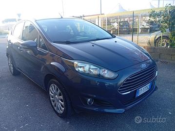 Ford fiesta 81000km certificati