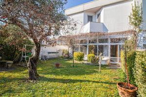 VILLASCHIERA TRICAMERE CON GIARDINO E TAVERNA!