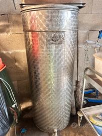 Contenitore inox vino 250 lt