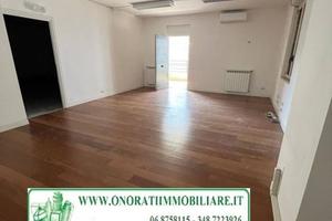 Immobile di 150 m² con 3 locali a Guidonia Montece