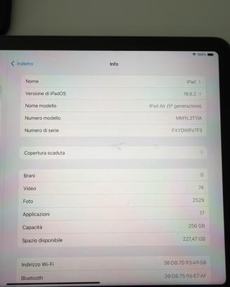 Ipad air 5 gen 256 gb wifi grigio con tastiera hou