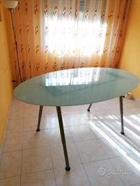 tavolo scrivania IKEA 