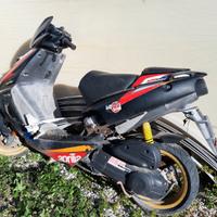 Scooter Aprilia SR50 SBK PER RICAMBI COMPLETO