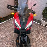 HONDA X-ADV 750 special edition zero sinistri