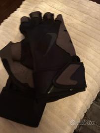 Guanti bodybuilding nike