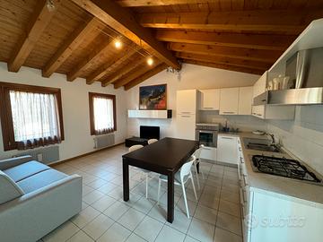 Appartamento mansardato per brevi periodi