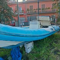 swell gommone entrobordo 230cv 12 persone 