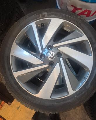 Set gomme invernali per Toyota Aygo