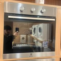 Forno Electrolux Ventilato in Acciaio Antimpronta