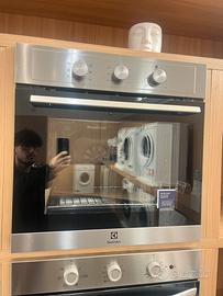 Forno Electrolux Ventilato in Acciaio Antimpronta