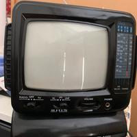 Televisione portatile e radio