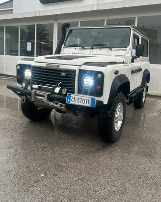 Land Rover  Defender td5 90