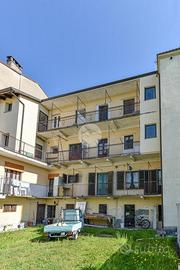 2 LOCALI A COAZZE