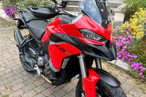 Ducati Multistrada V2S Travel 2025