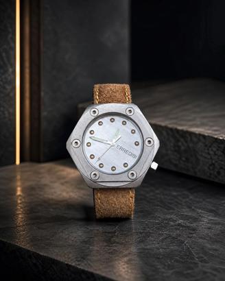 ErrediBi bolt MBL orologio microbrand nuovo