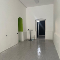Locale rinnovato Studio o Comm. 55m² Bitonto