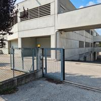 Box, parcheggio, posto barca, camper