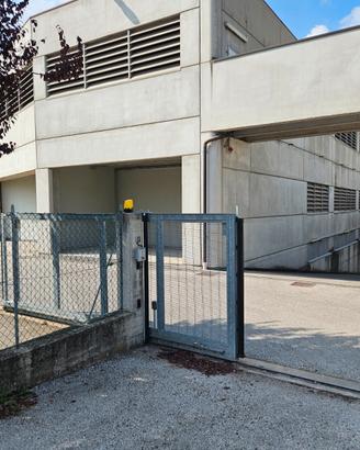 Box, parcheggio, posto barca, camper