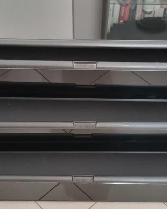 Cassettiera nera